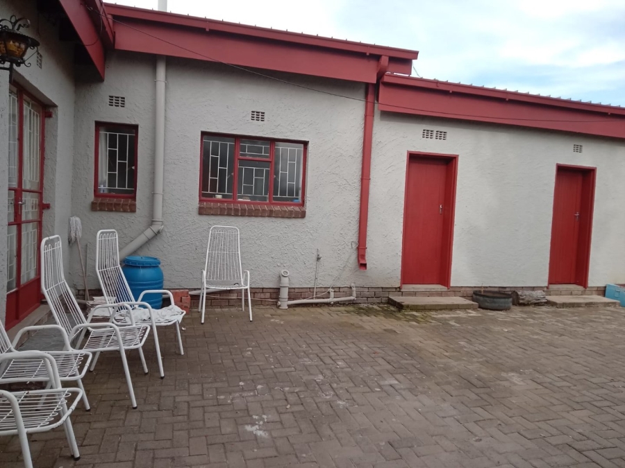 4 Bedroom Property for Sale in Selosesha Free State